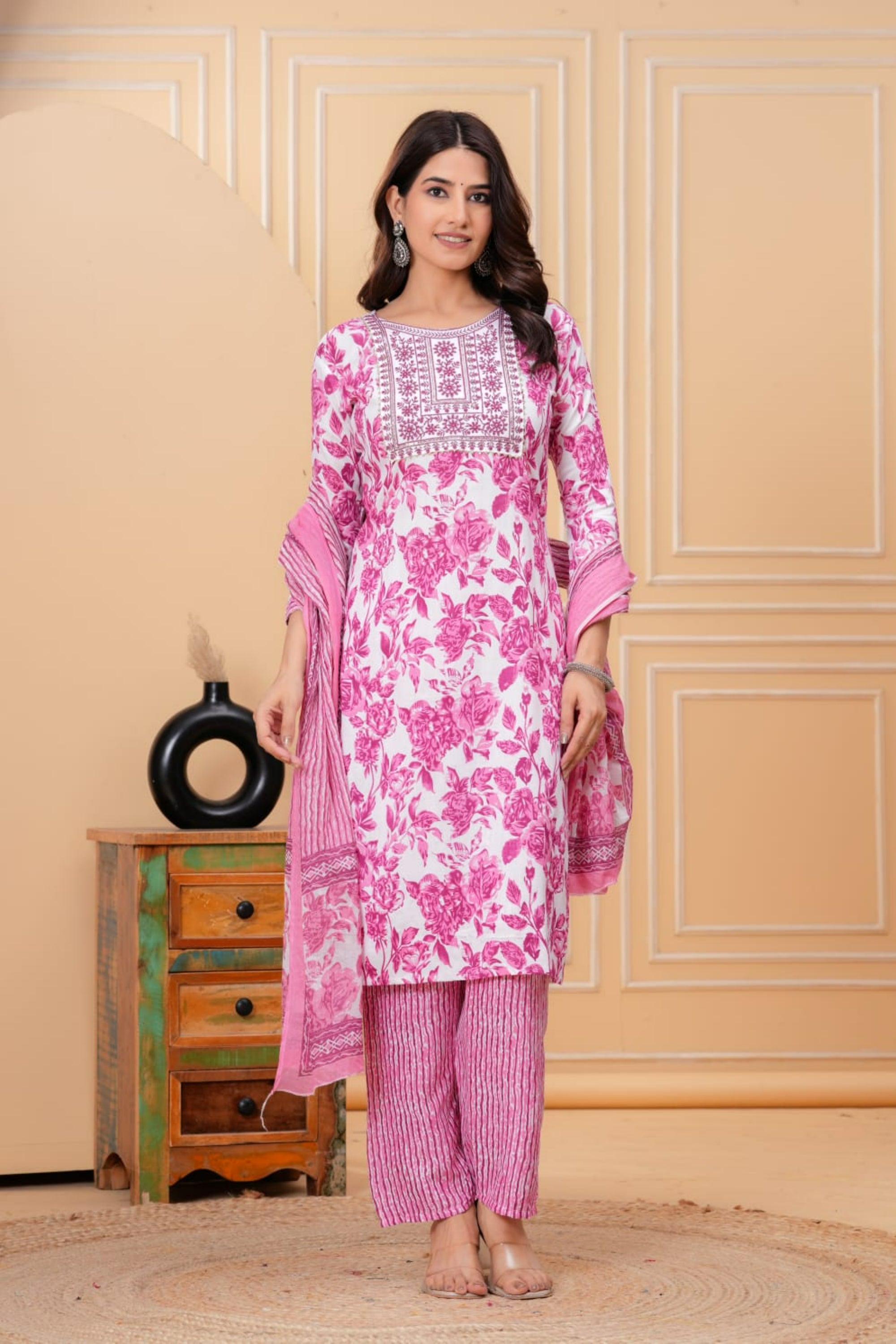 Petals Kurta Set
