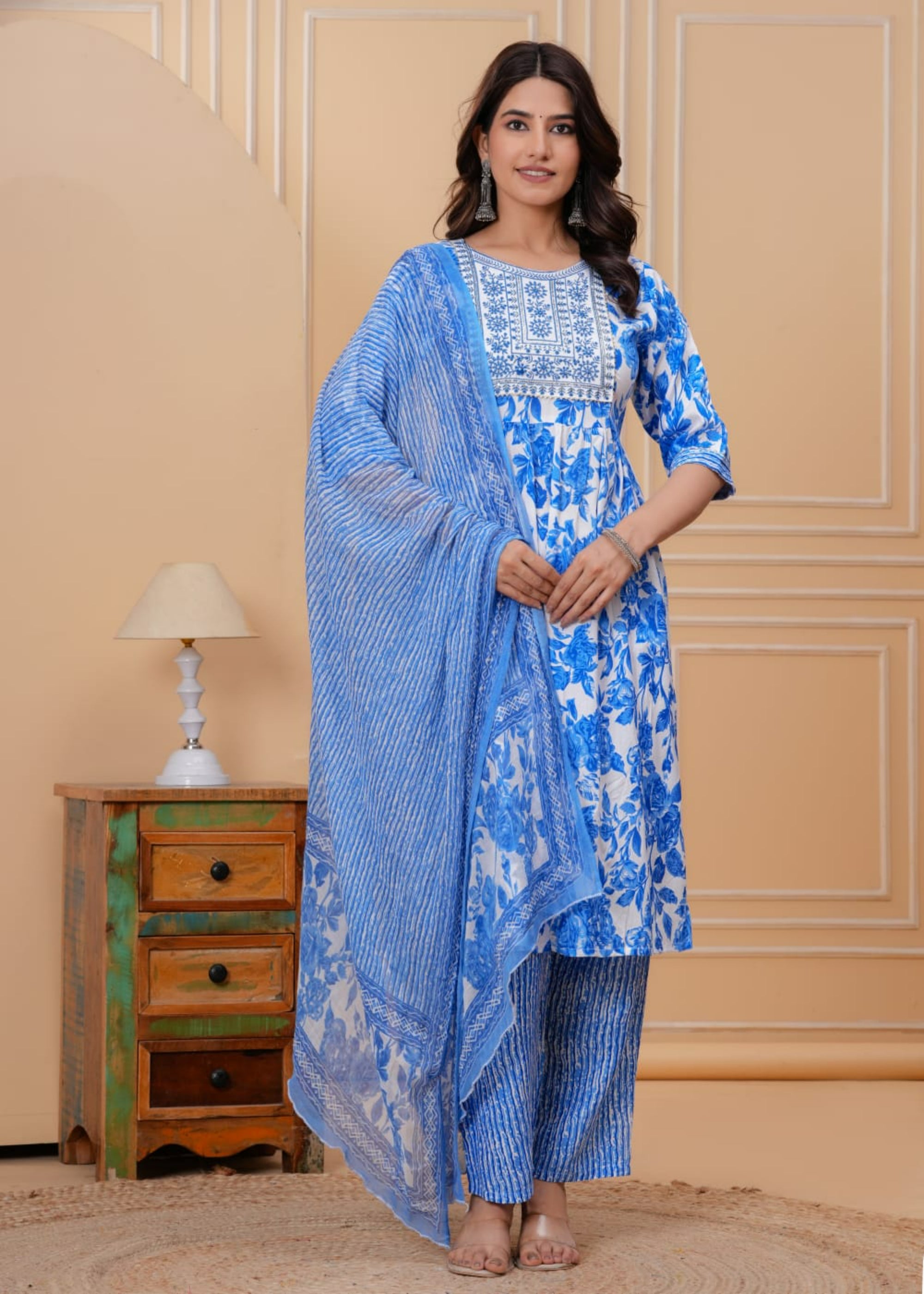 Petals Kurta Set